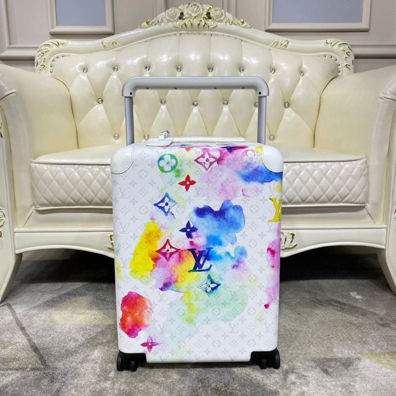 Classic LX Suitcase 25756