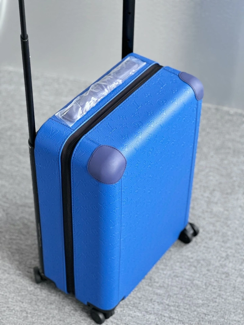GoodFit LX Suitcase 25752