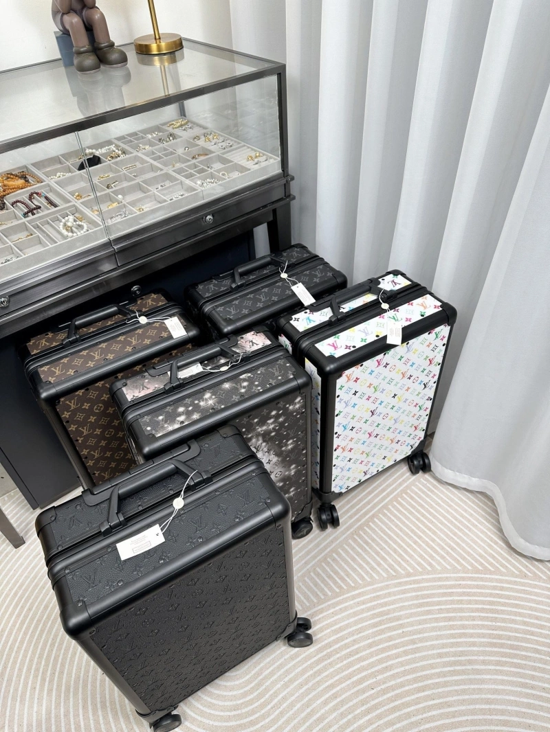 LX Suitcase Lightweight 25730