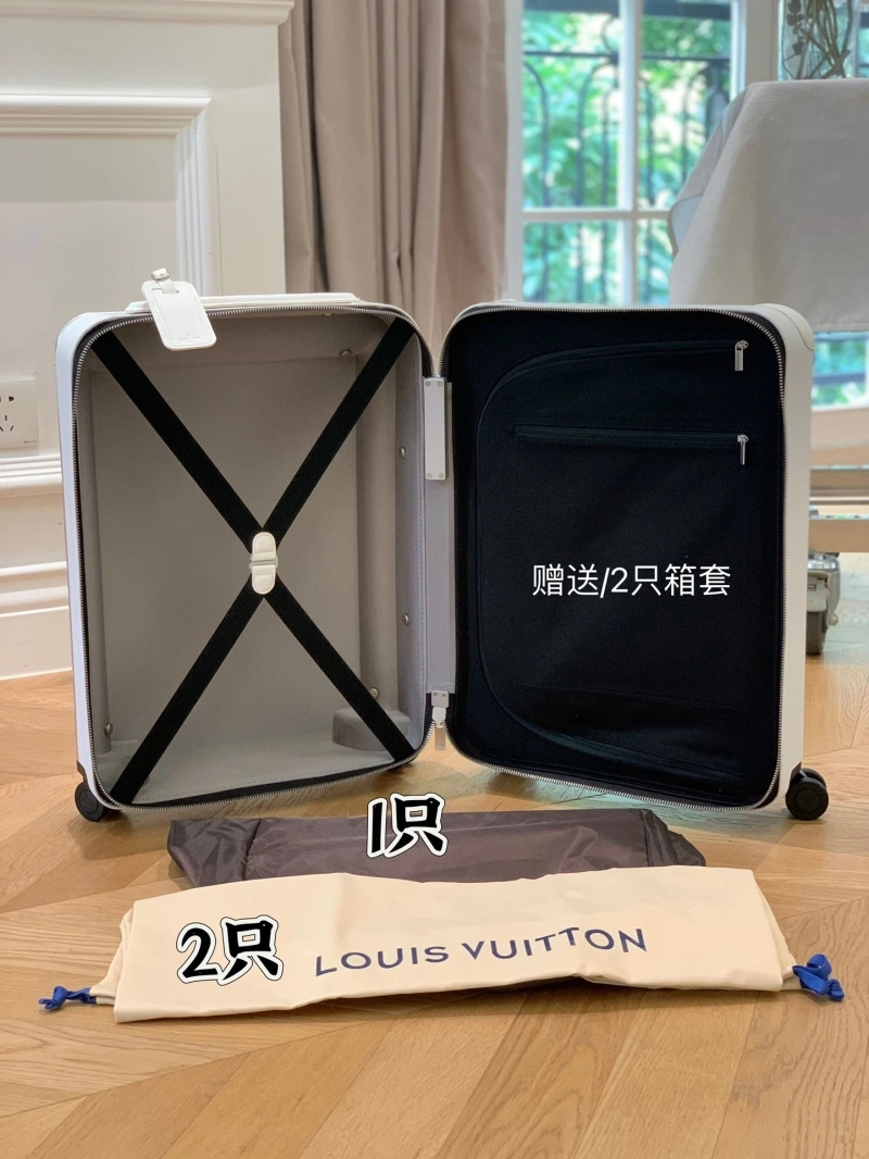 Soft LX Suitcase 25647