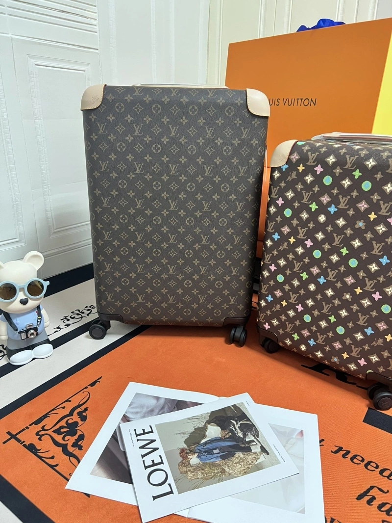 Compact LX Suitcase 25625