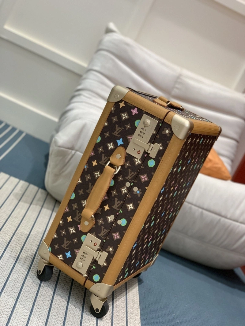 DailyWear LX Suitcase 25619
