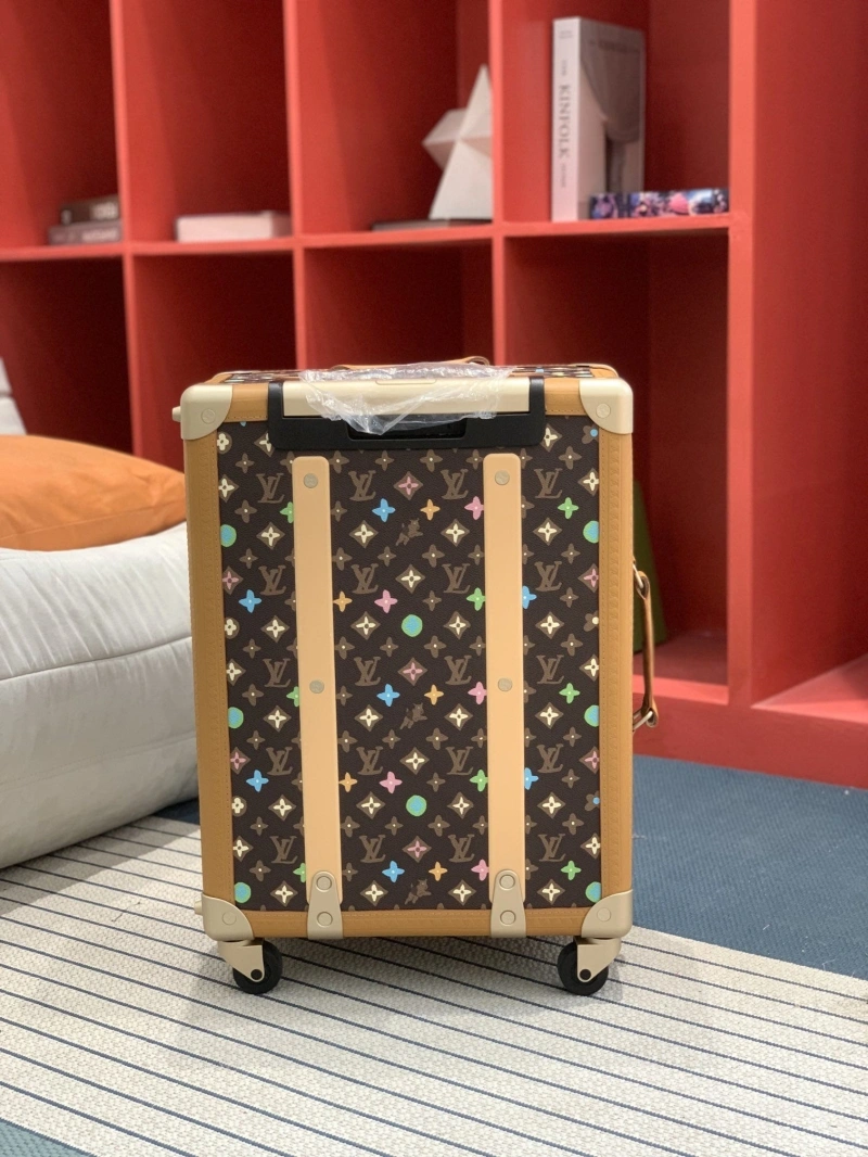 DailyWear LX Suitcase 25619