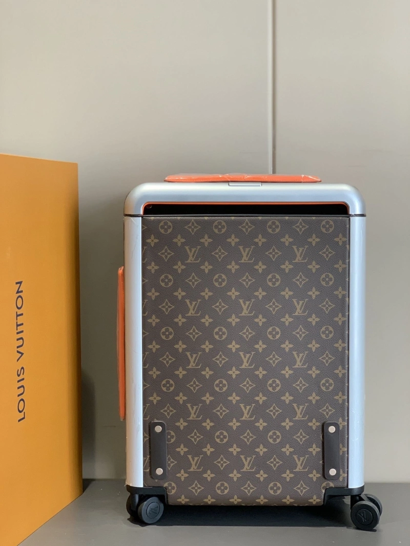 BestValue LX Suitcase 25628