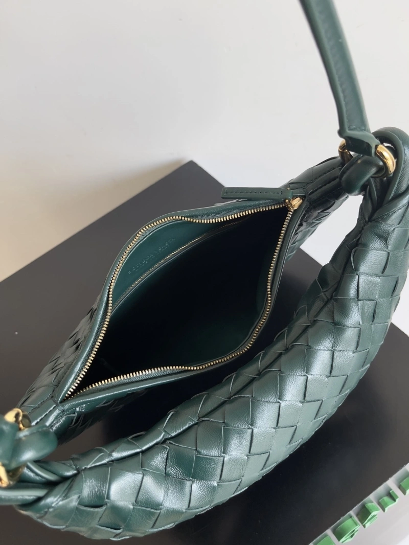 Affordable BX Top Handle Bags 81268