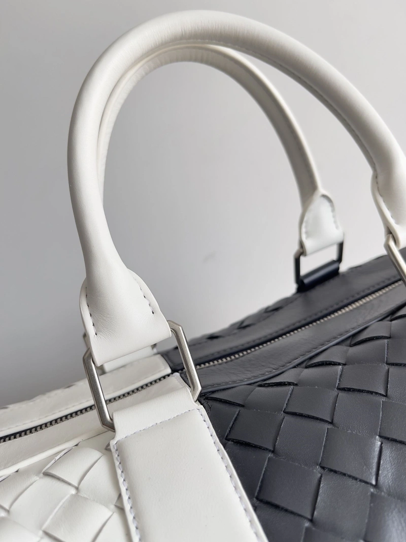 Modern BX Travel Bags 81110