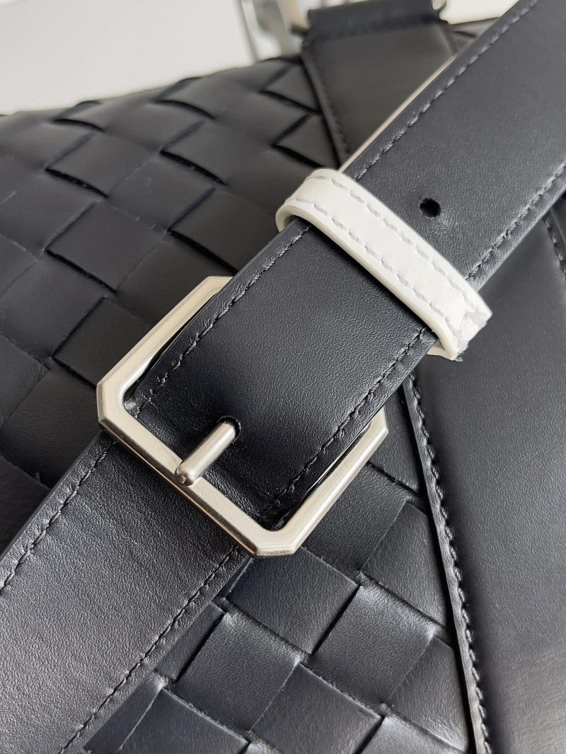 Modern BX Travel Bags 81110