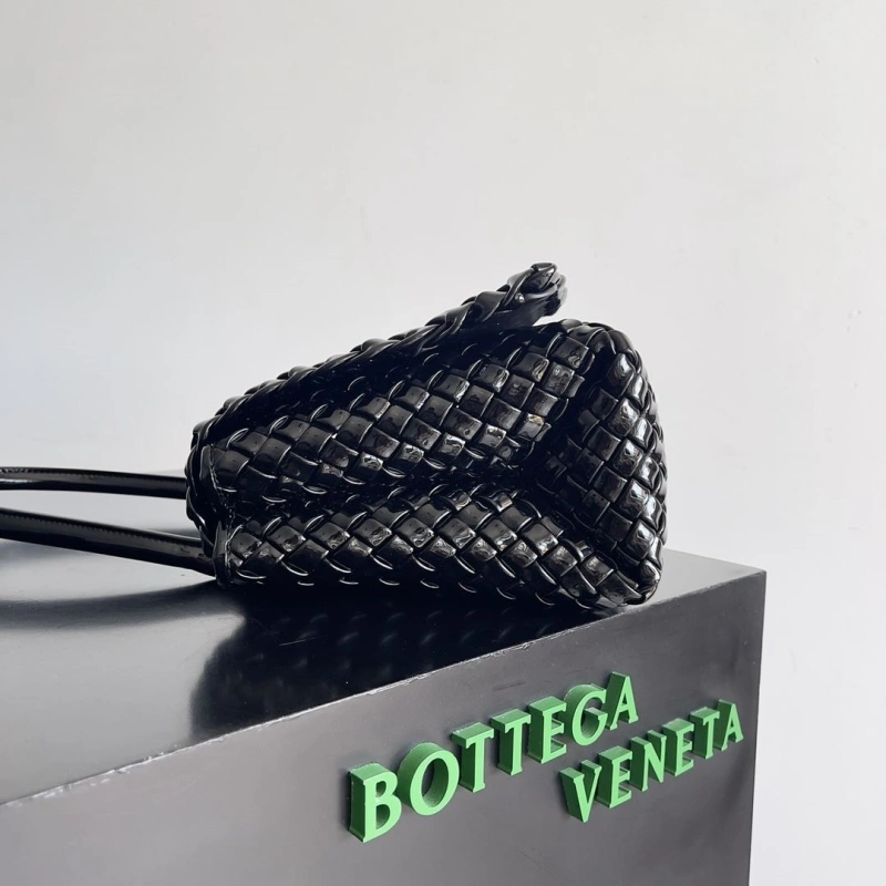 Sleek BX Top Handle Bags 81215