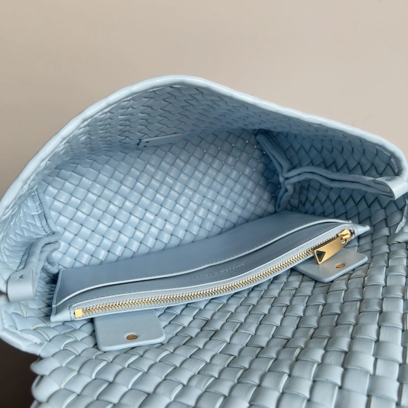 BX Top Handle Bags Compact 81252