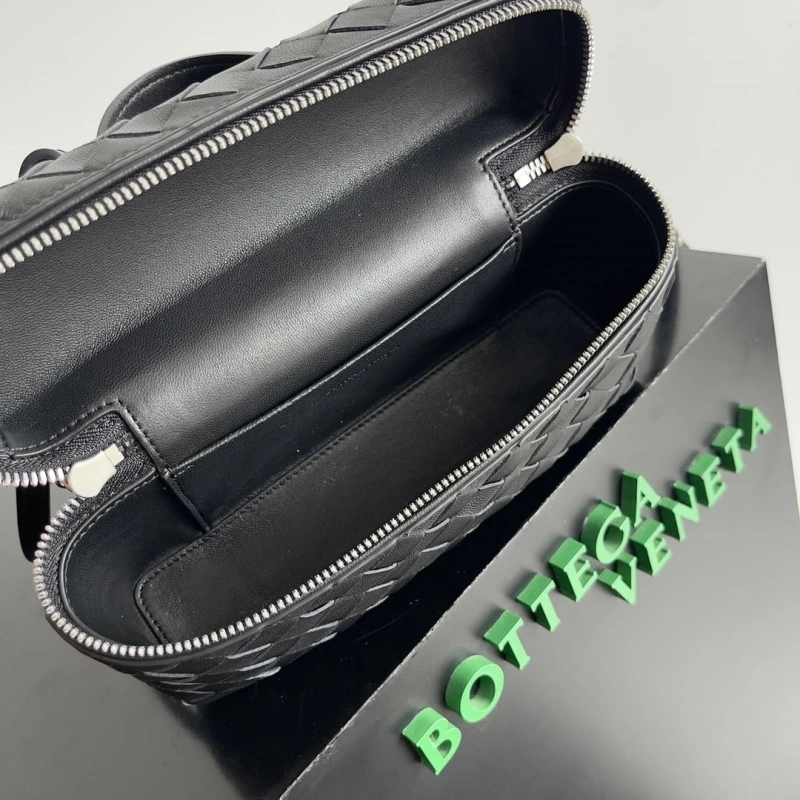 WellDesigned BX Cosmetic Bags 81329