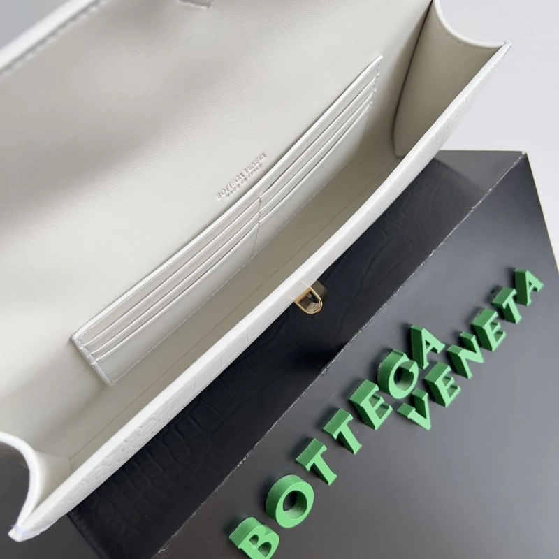 Classic BX Top Handle Bags 81171