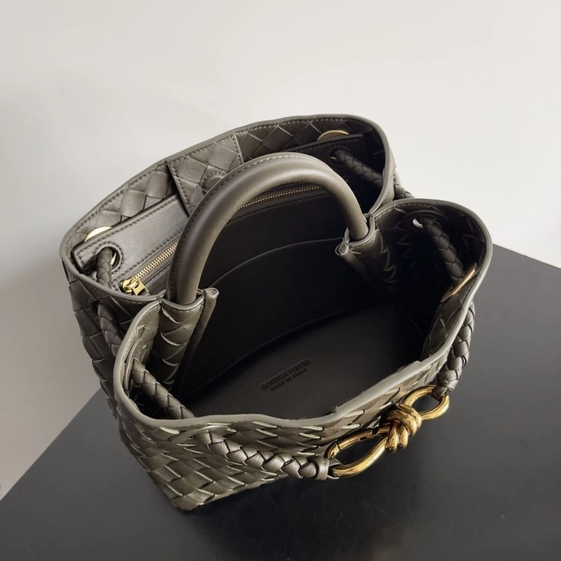 Stylish BX Top Handle Bags 81148