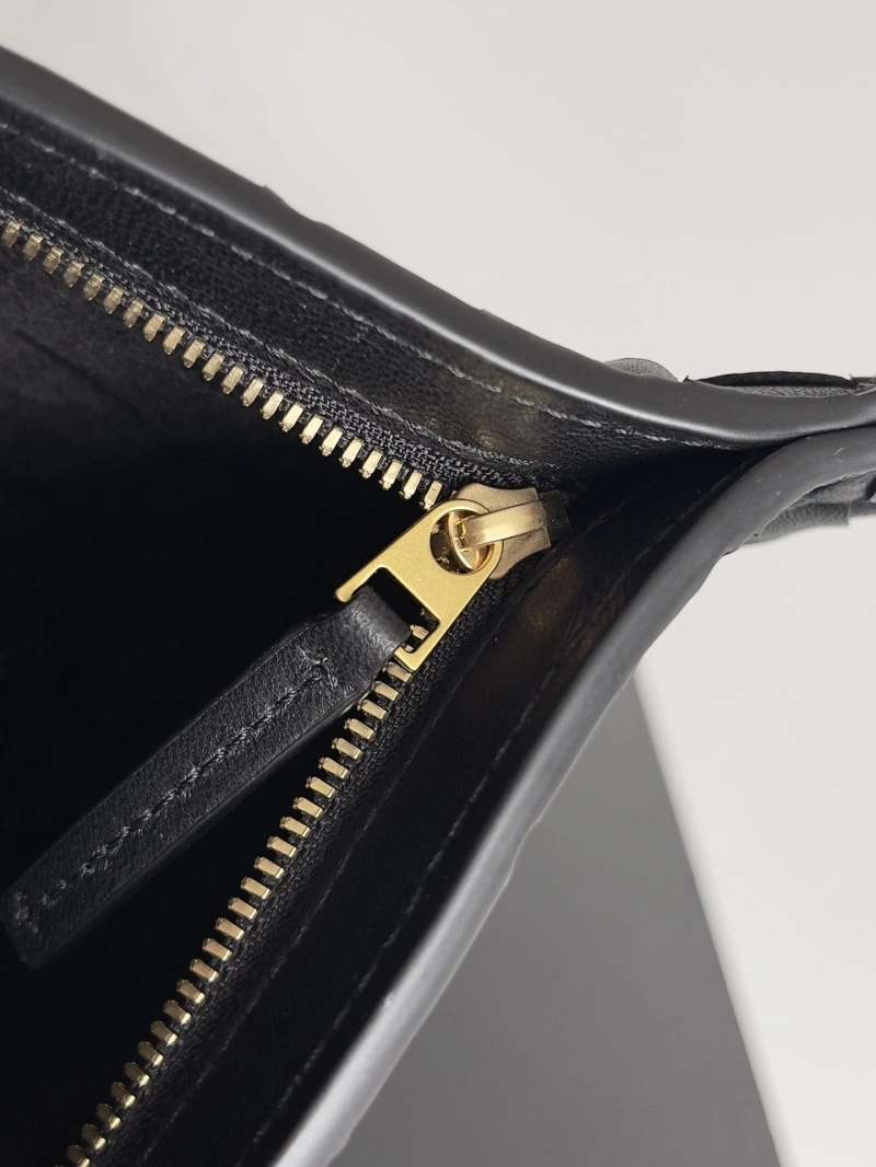 BX Top Handle Bags ModernLook 81130