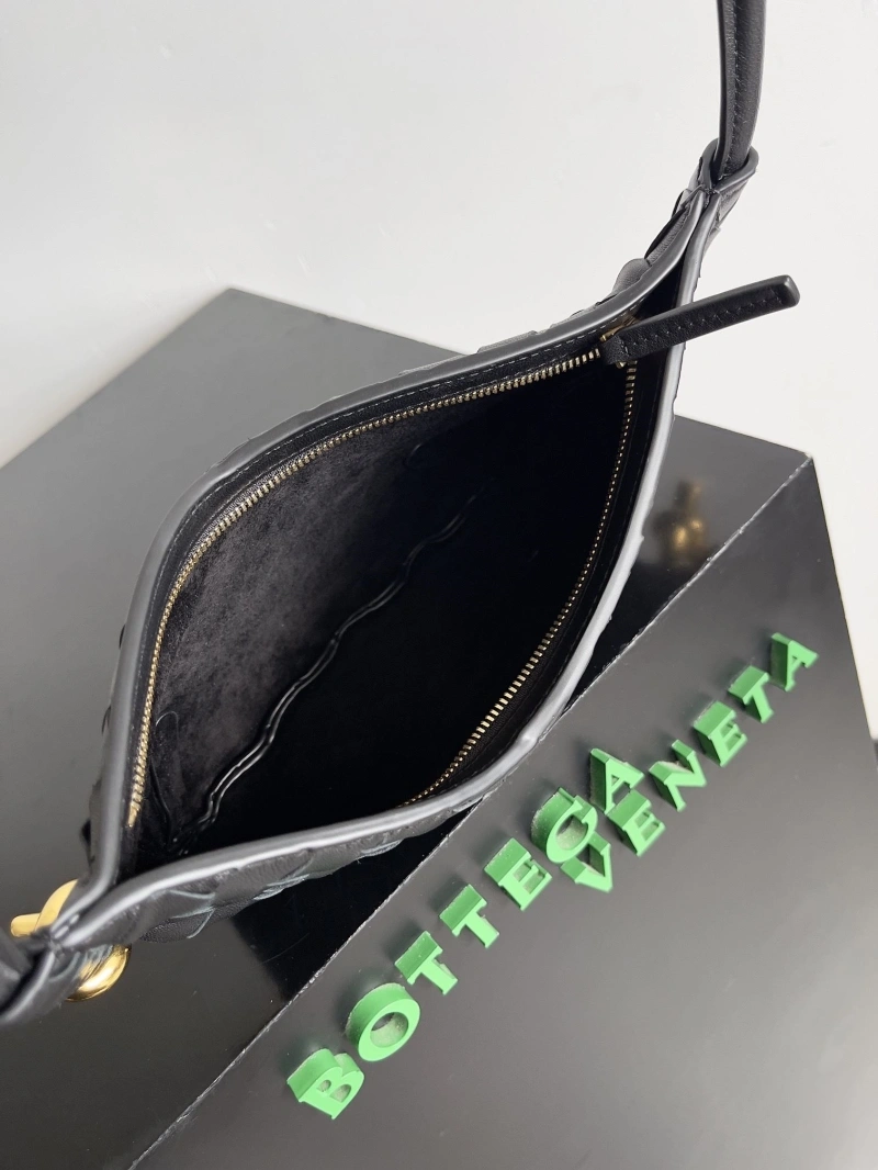 BX Top Handle Bags ModernLook 81130