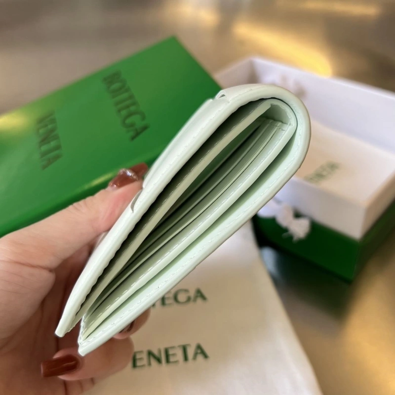 BX Wallets Practical 81043