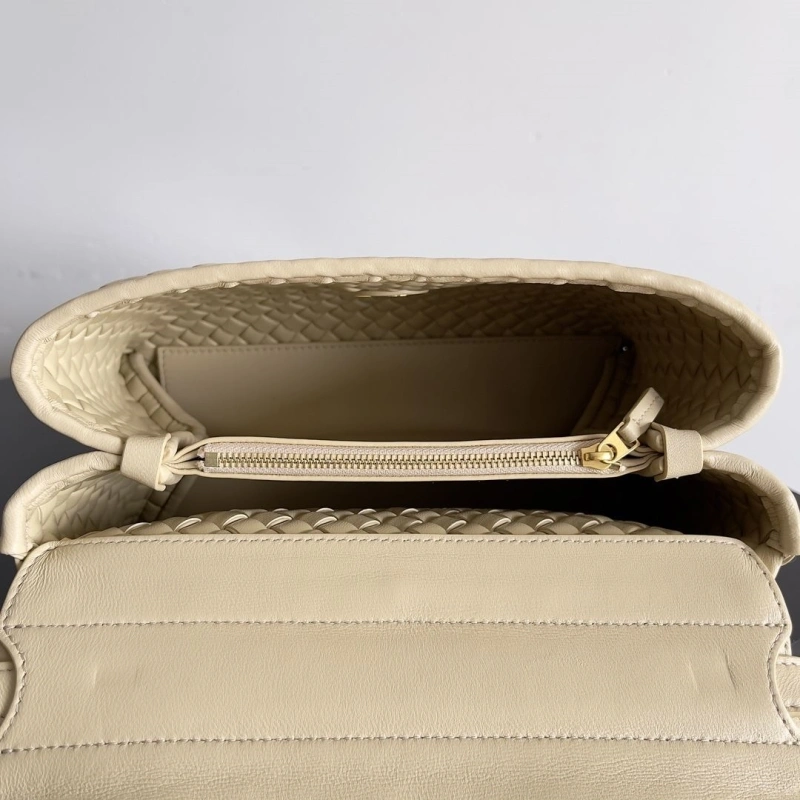 BX Top Handle Bags Soft 81151