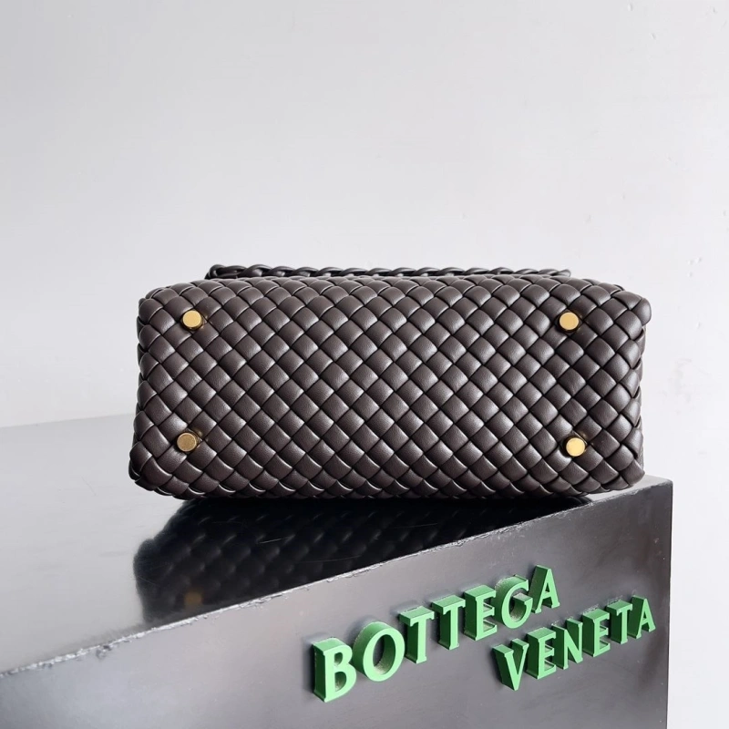 Classic BX Top Handle Bags 81124