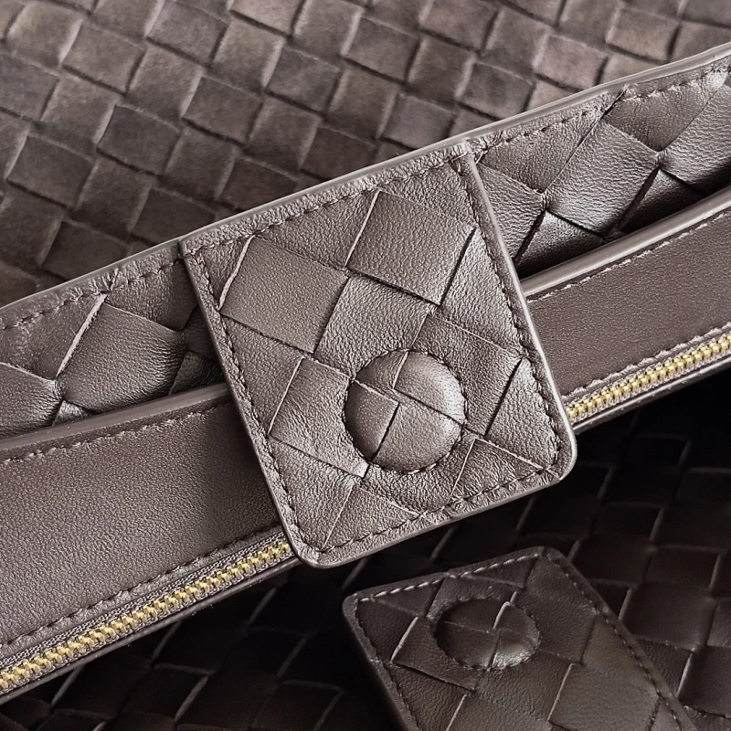 Timeless BX Top Handle Bags 81076
