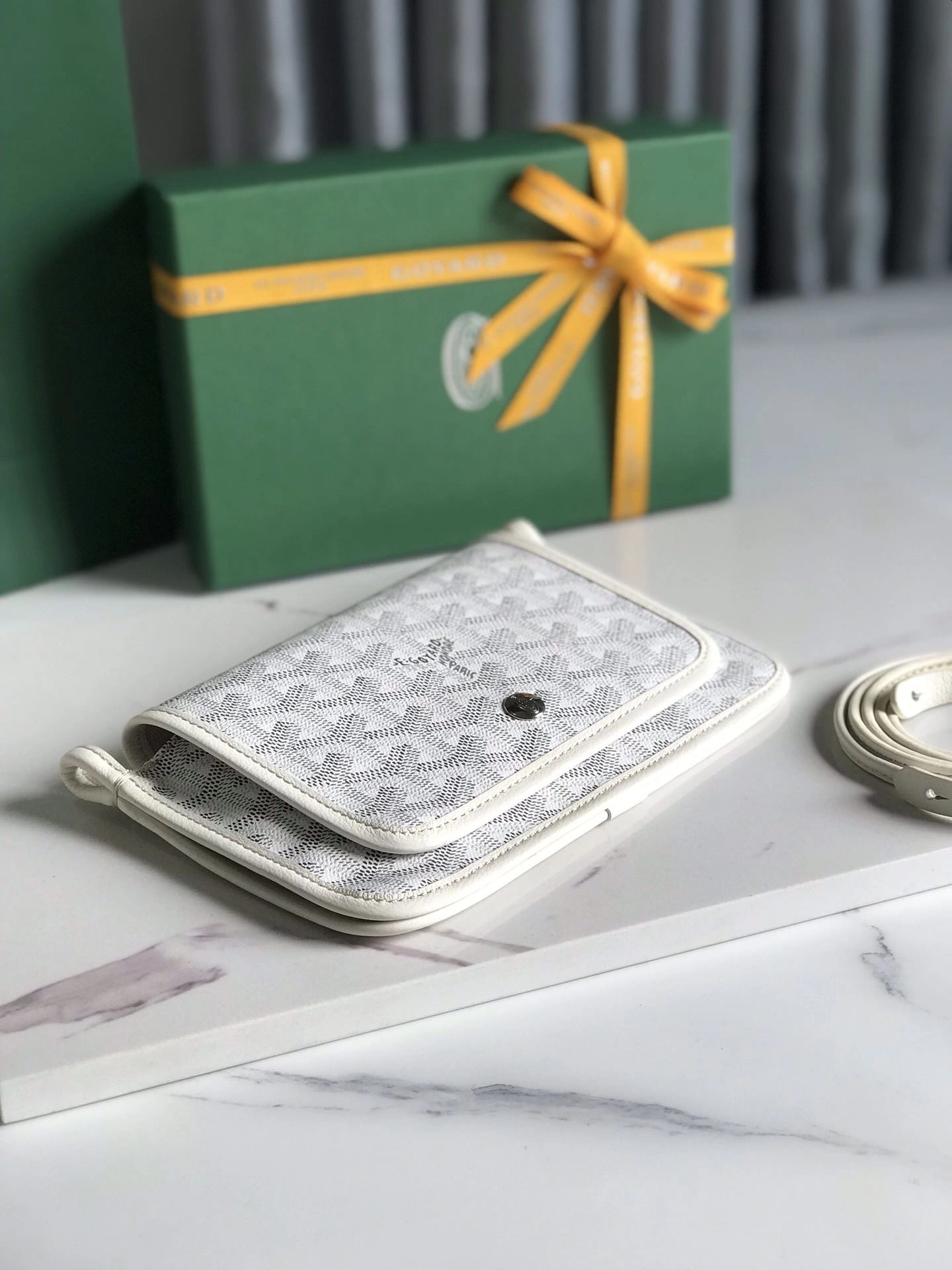 Fashionable Gxyxrd Clutch Bags 83373