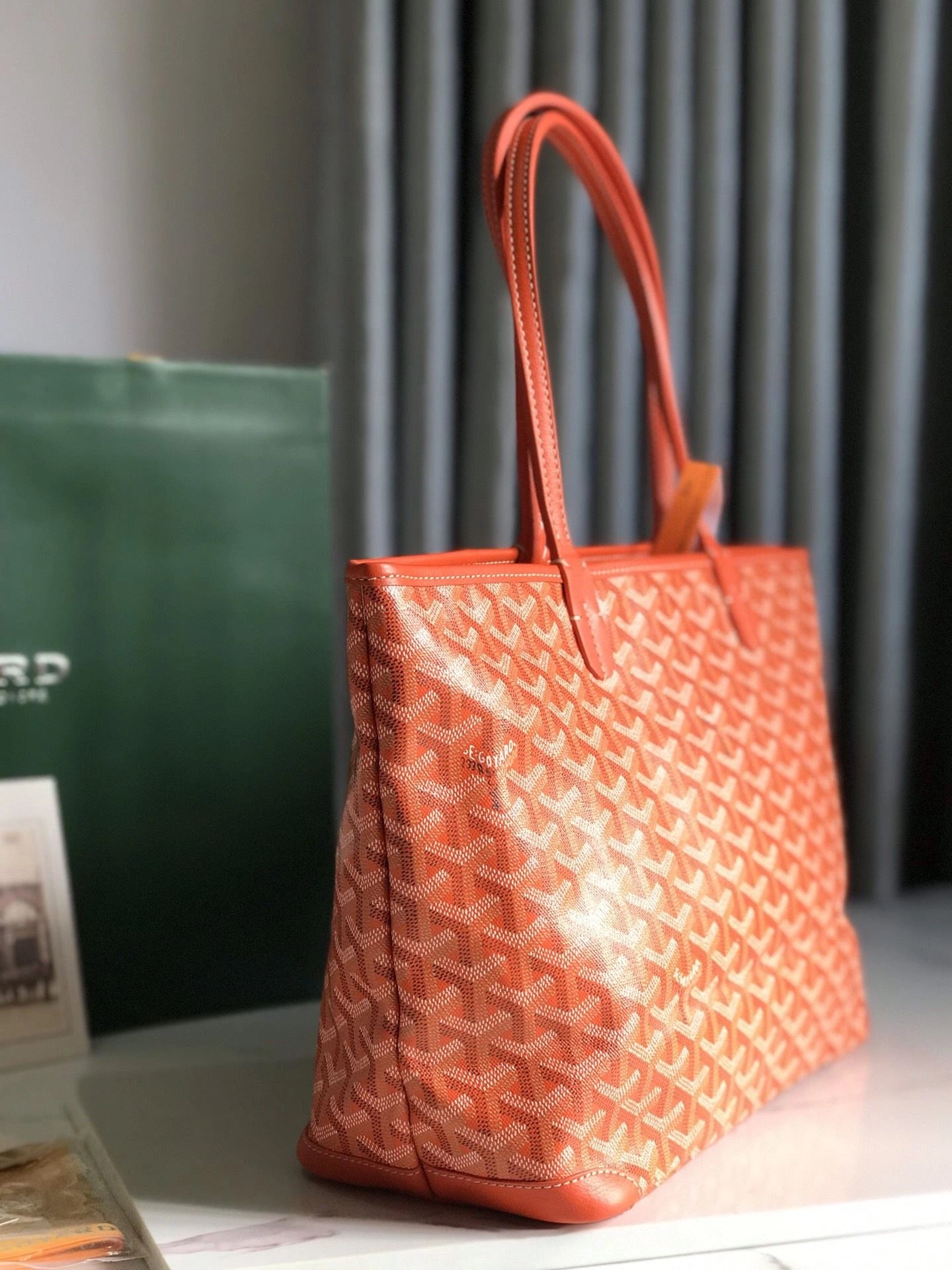 Vibrant Gxyxrd Top Handle Bags 83141