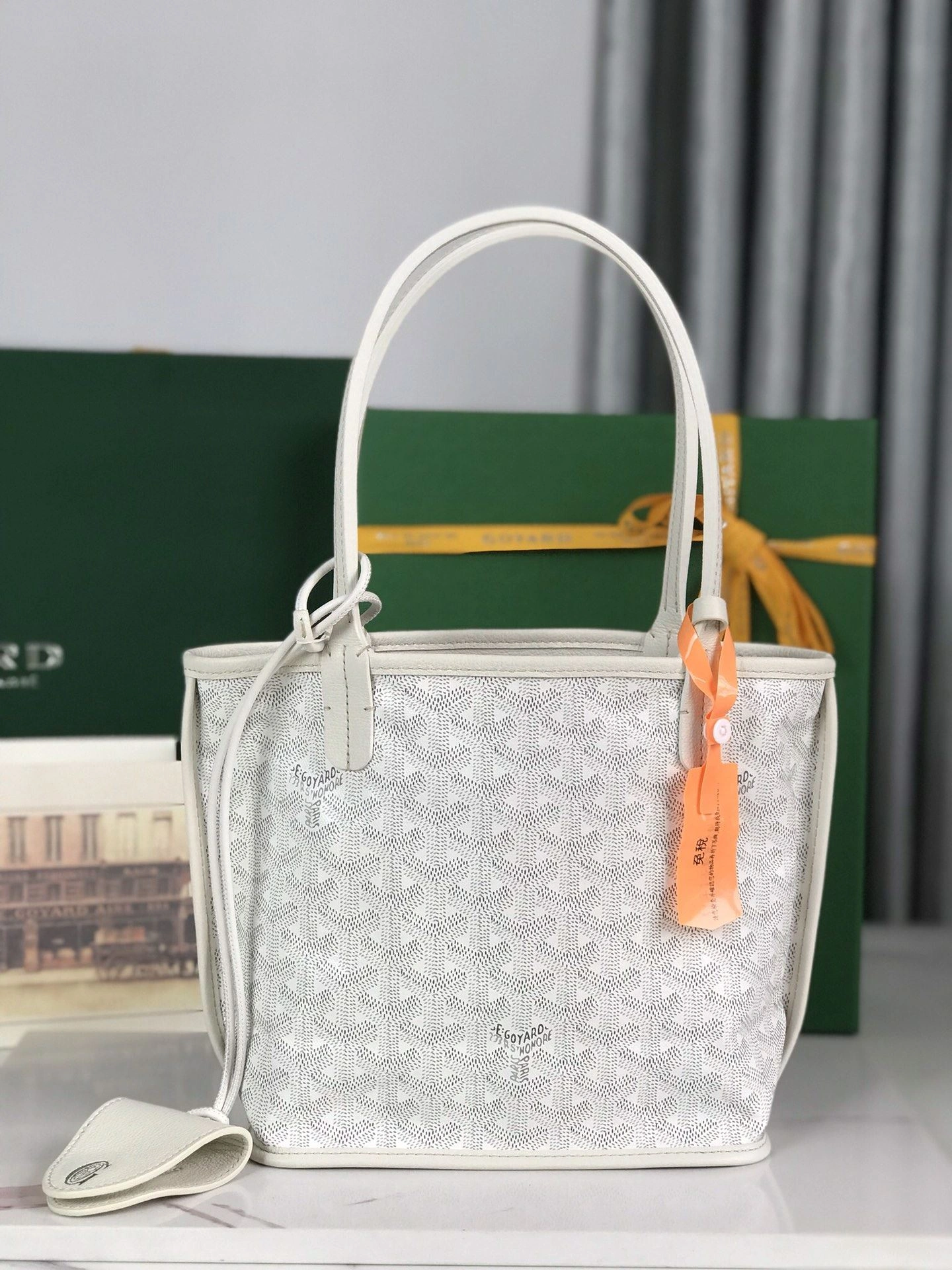 NewStyle Gxyxrd Shopping Bags 83250