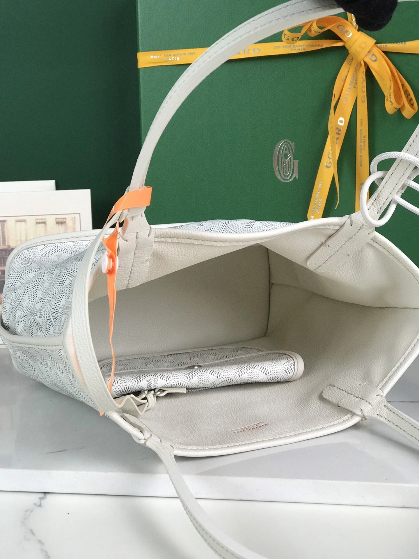 NewStyle Gxyxrd Shopping Bags 83250