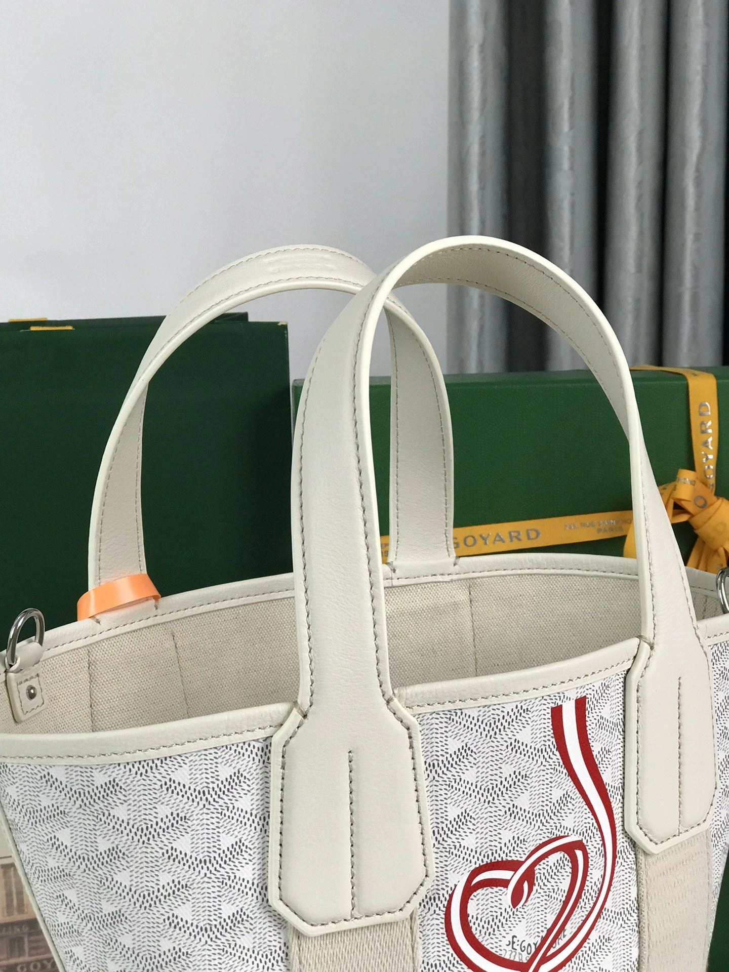 Bold Gxyxrd Bucket Bags 83371