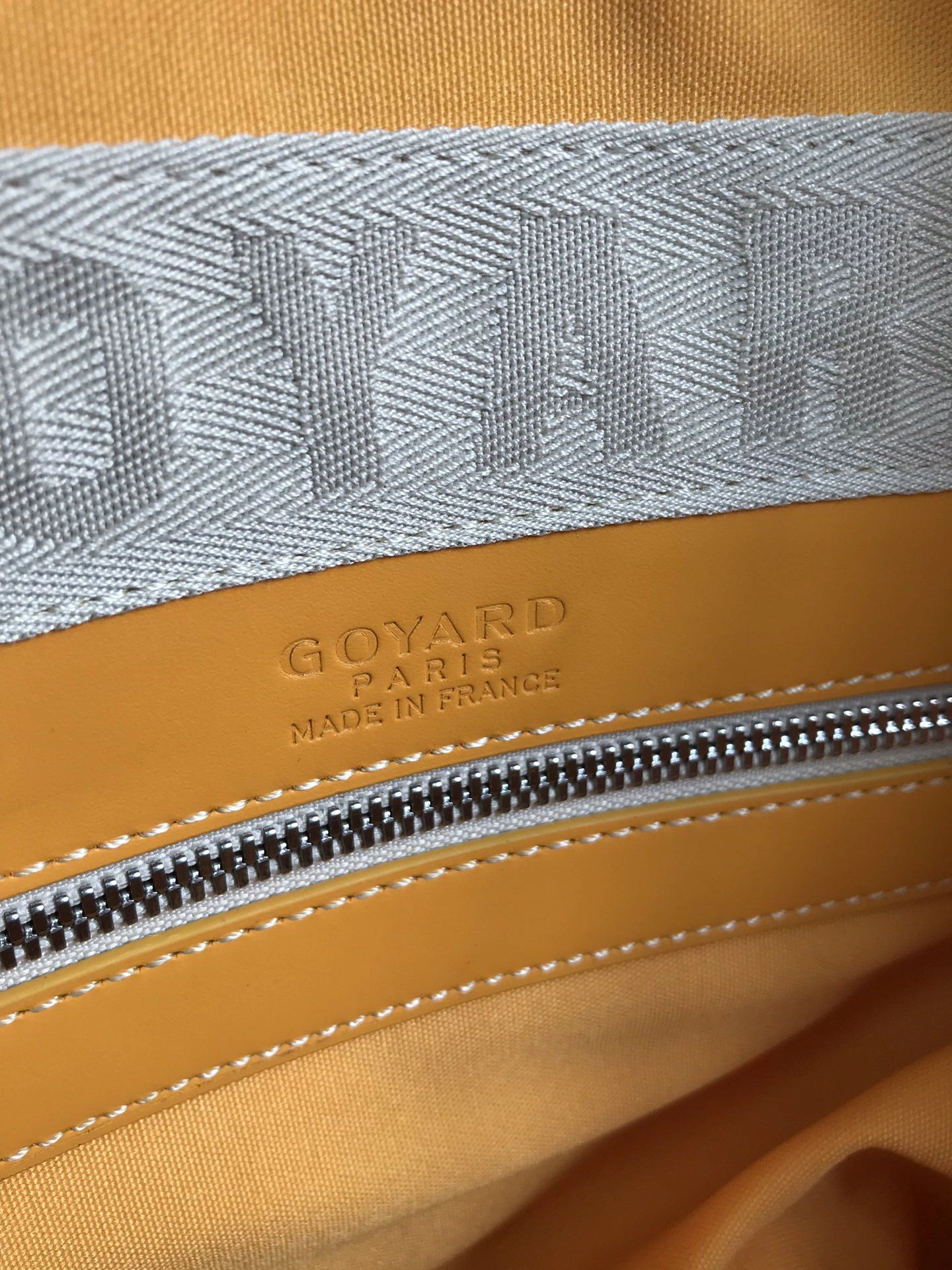 Sleek Gxyxrd Travel Bags 83018