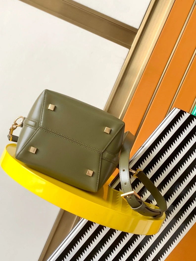 YSX Bucket Bags ModernLook 67549