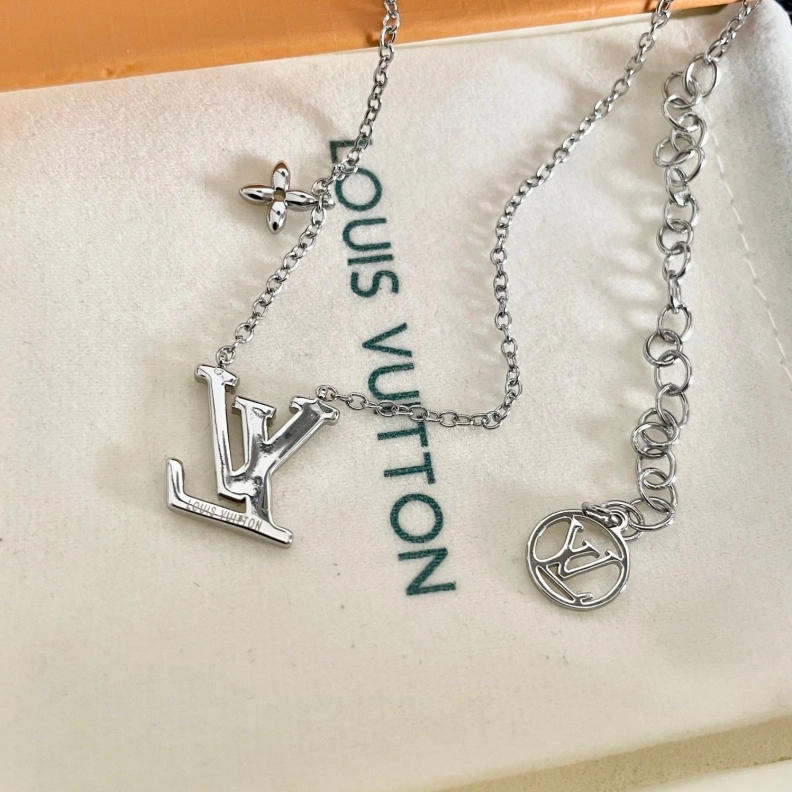 Trendy LX Necklaces 309381