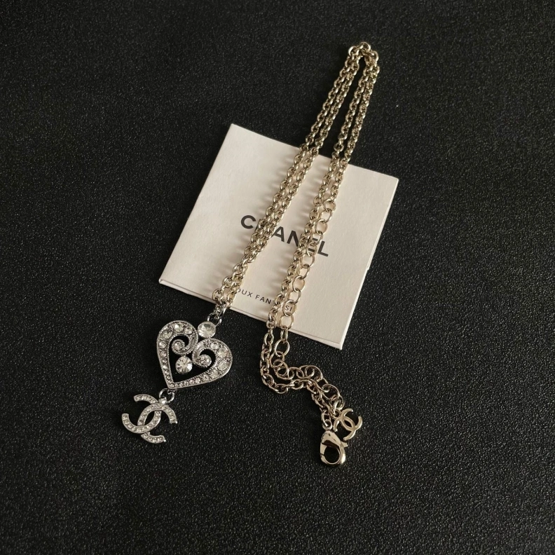 Refined Chxnxl Necklaces 286921