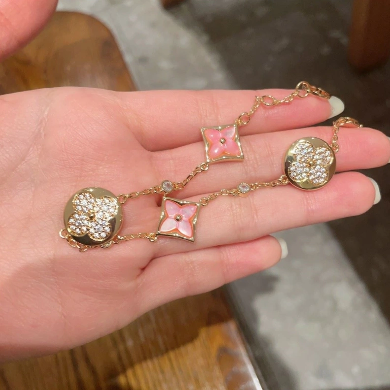 Refined LX Bracelets 309581