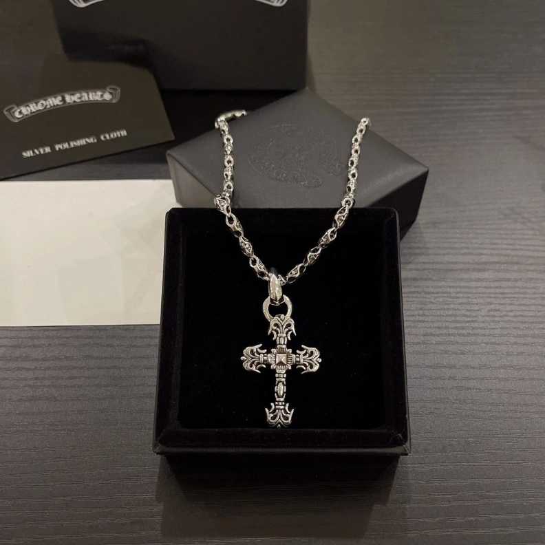 Chrxmx Hxxrts Necklaces Elegant 298021