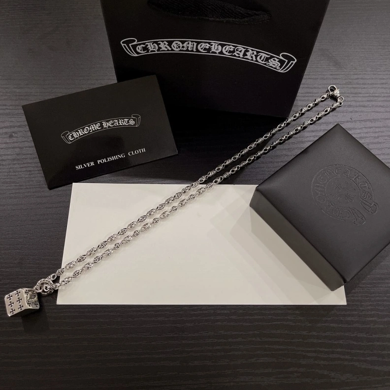 Chrxmx Hxxrts Necklaces ModernLook 298023