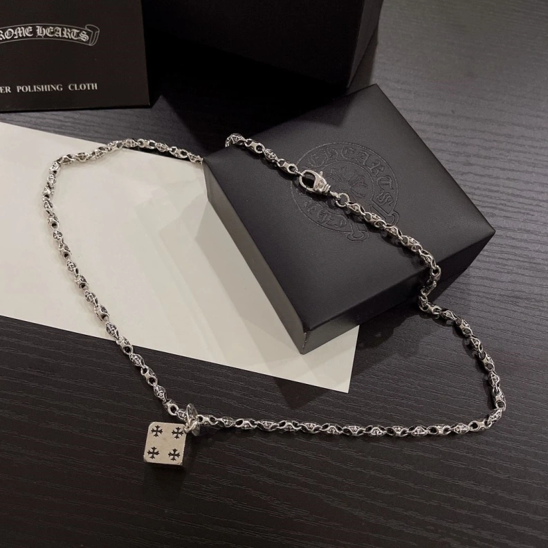 Chrxmx Hxxrts Necklaces ModernLook 298023