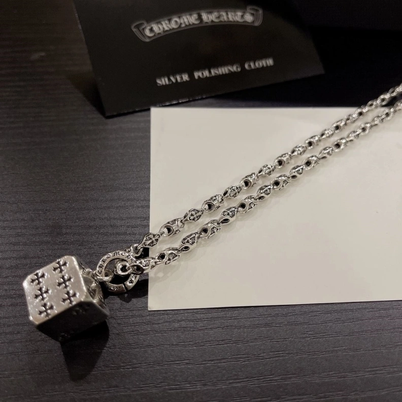 Chrxmx Hxxrts Necklaces ModernLook 298023