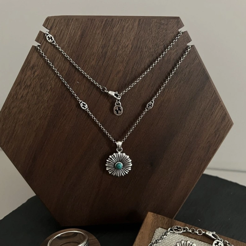 Gxccx Necklaces HighQuality 303135