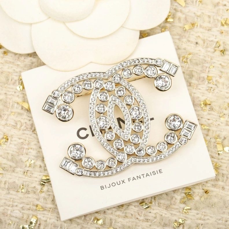 UrbanStyle Chxnxl Brooches 287895
