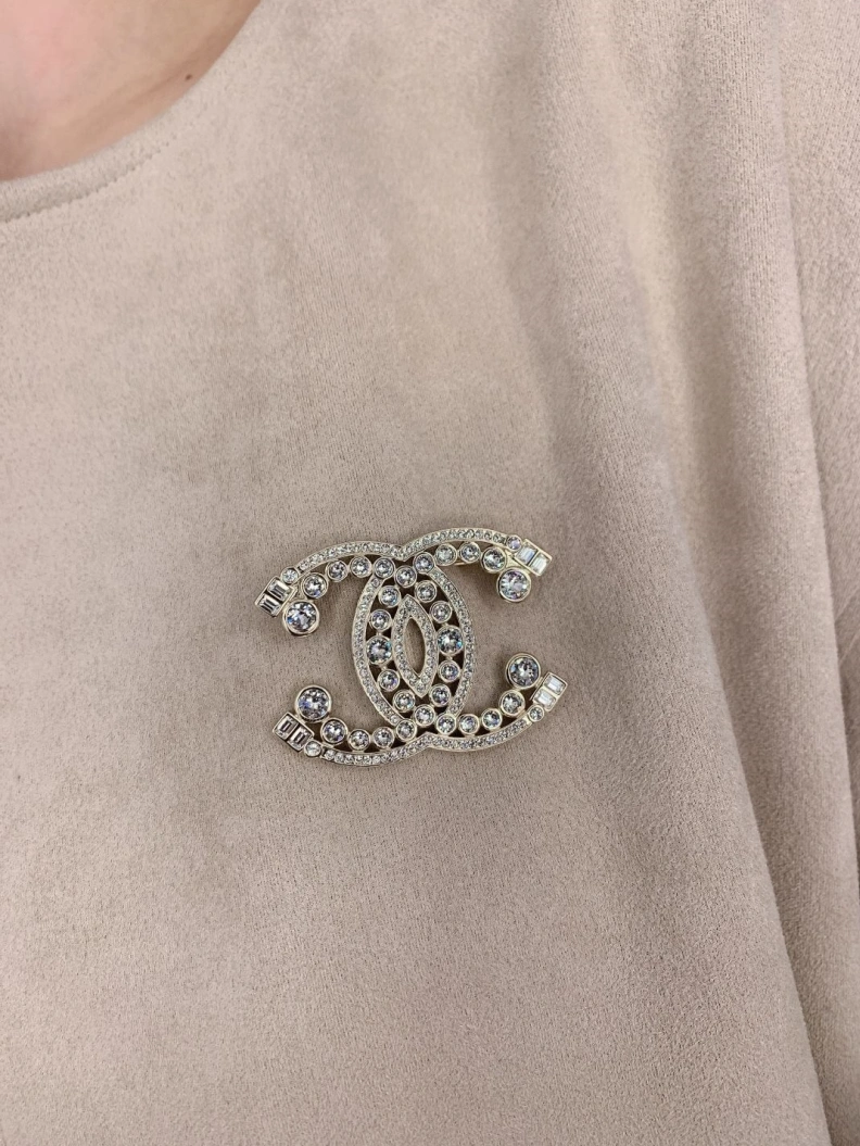 UrbanStyle Chxnxl Brooches 287895
