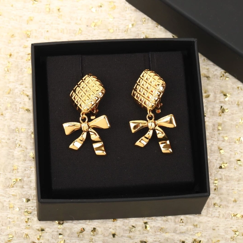 Chxnxl Earrings Elegant 287700