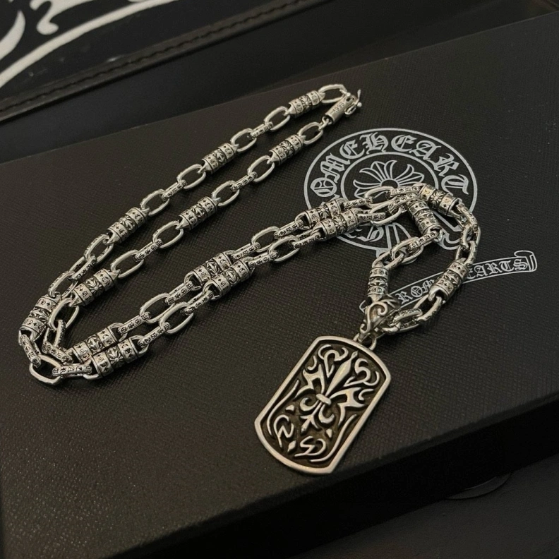 Chrxmx Hxxrts Necklaces Elegant 298019
