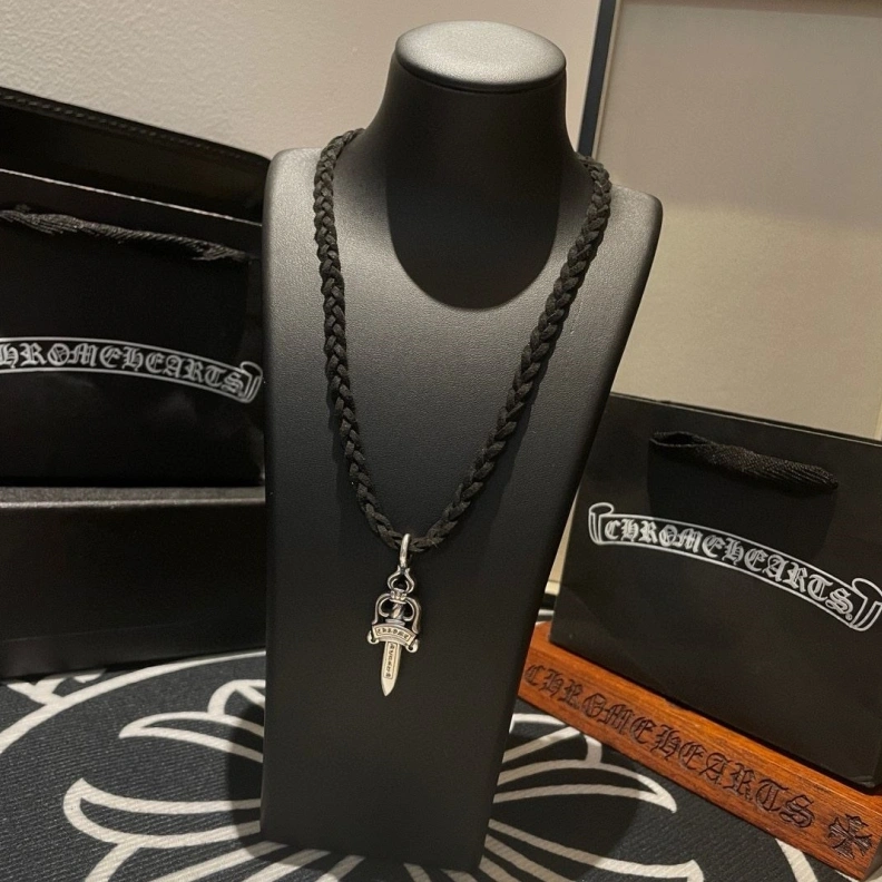 Affordable Chrxmx Hxxrts Necklaces 298015
