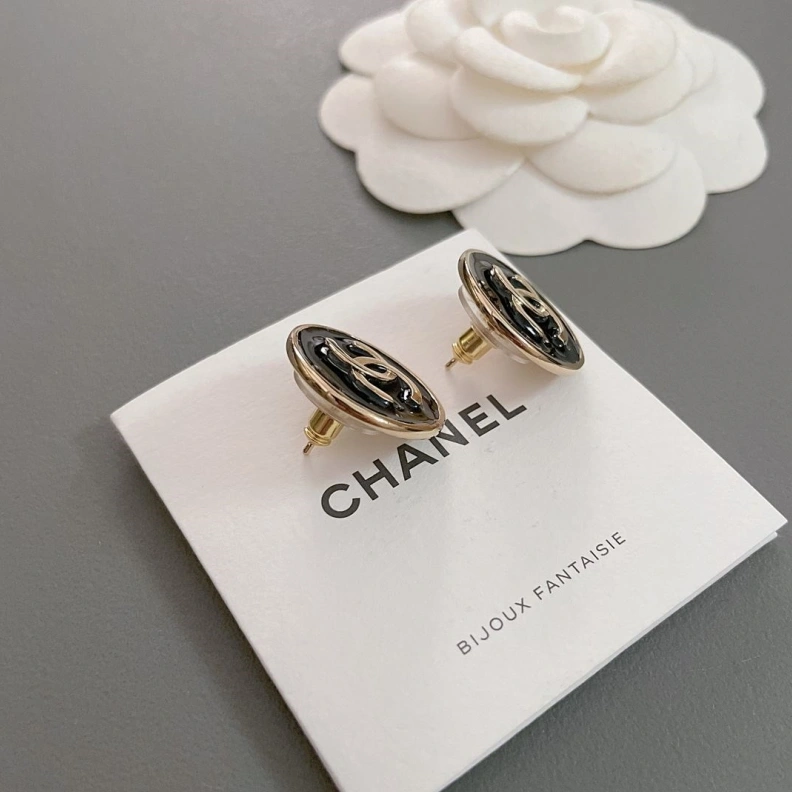 Durable Chxnxl Earrings 287709