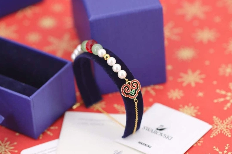 Modern Swxrxvski Bracelets 315010
