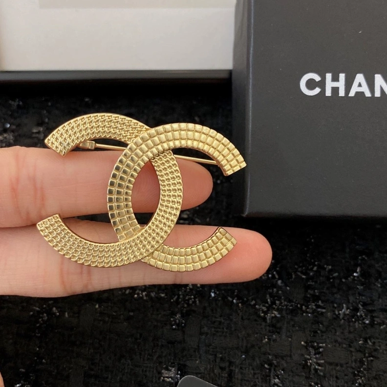 Trendy Chxnxl Brooches 287871