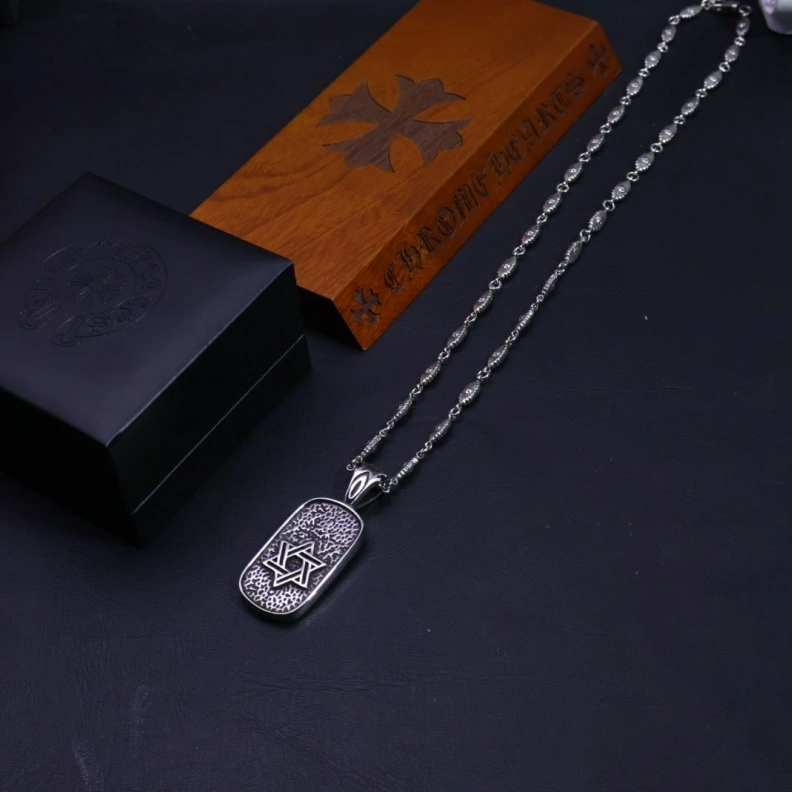 Chrxmx Hxxrts Necklaces Comfortable 298022