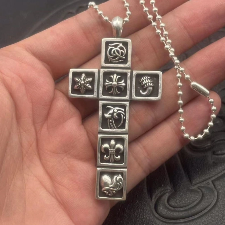 HighQuality Chrxmx Hxxrts Necklaces 298007