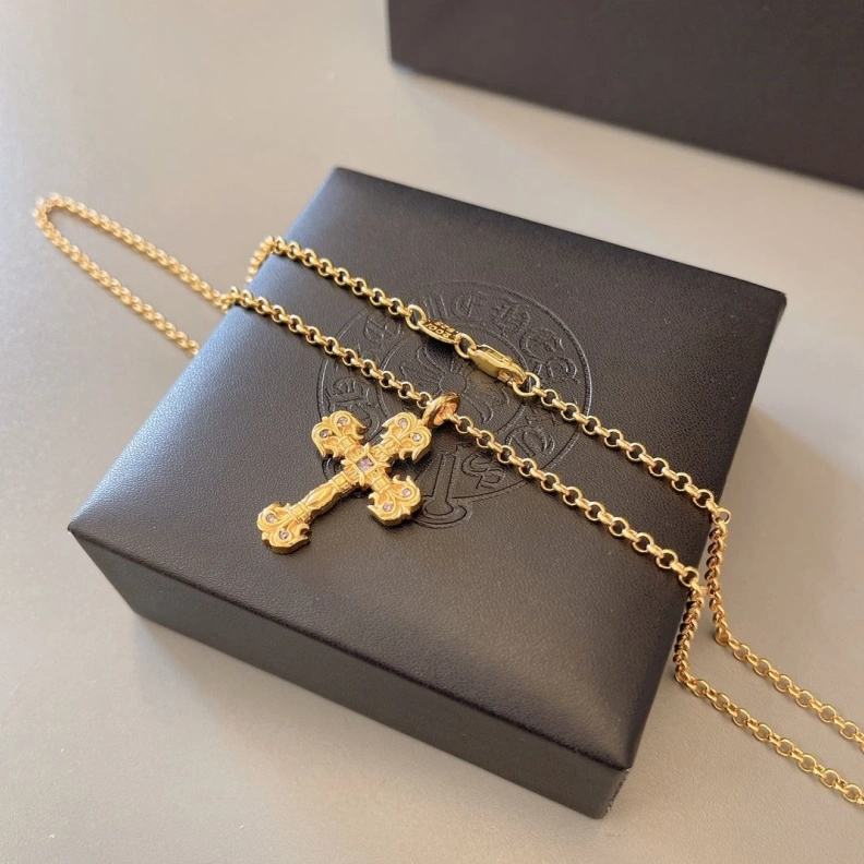 Lightweight Chrxmx Hxxrts Necklaces 297994
