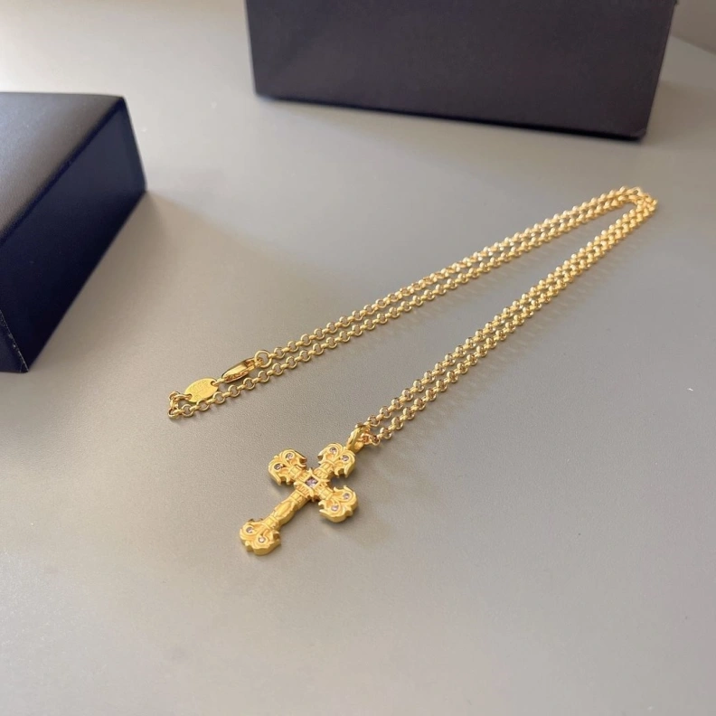 Lightweight Chrxmx Hxxrts Necklaces 297994