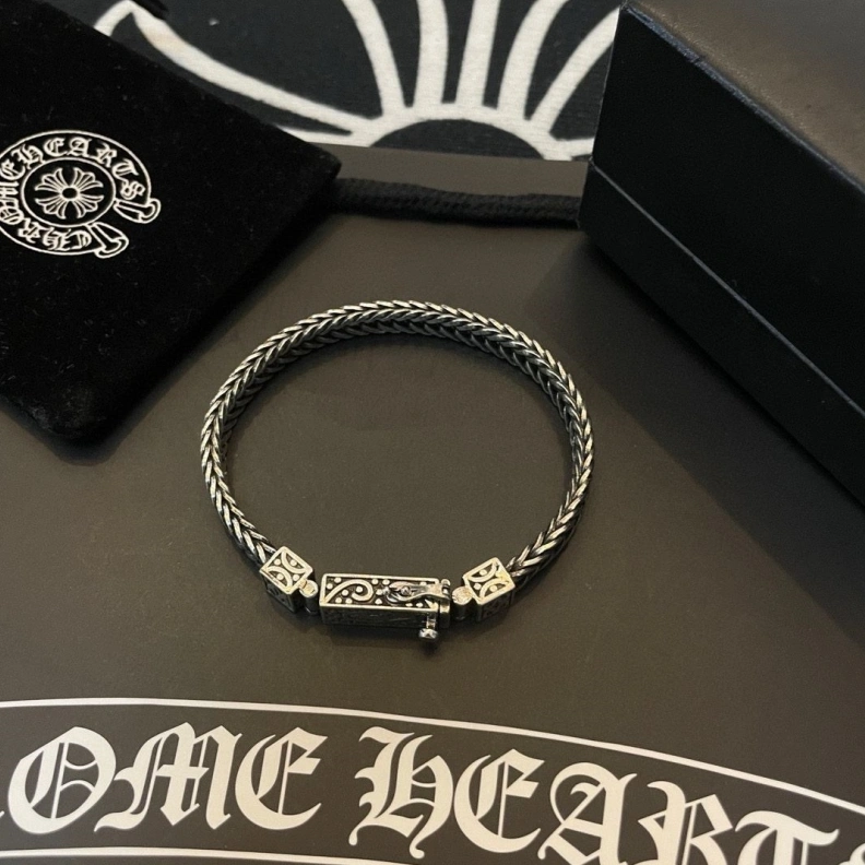 Chrxmx Hxxrts Bracelets Cozy 298319